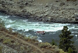 Rafting the Thompson River